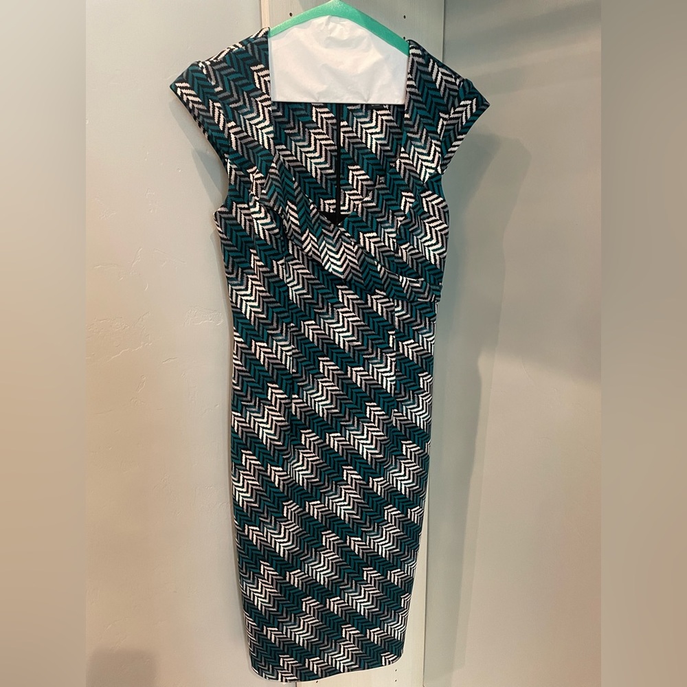 Flattering Midi Jersey Dress